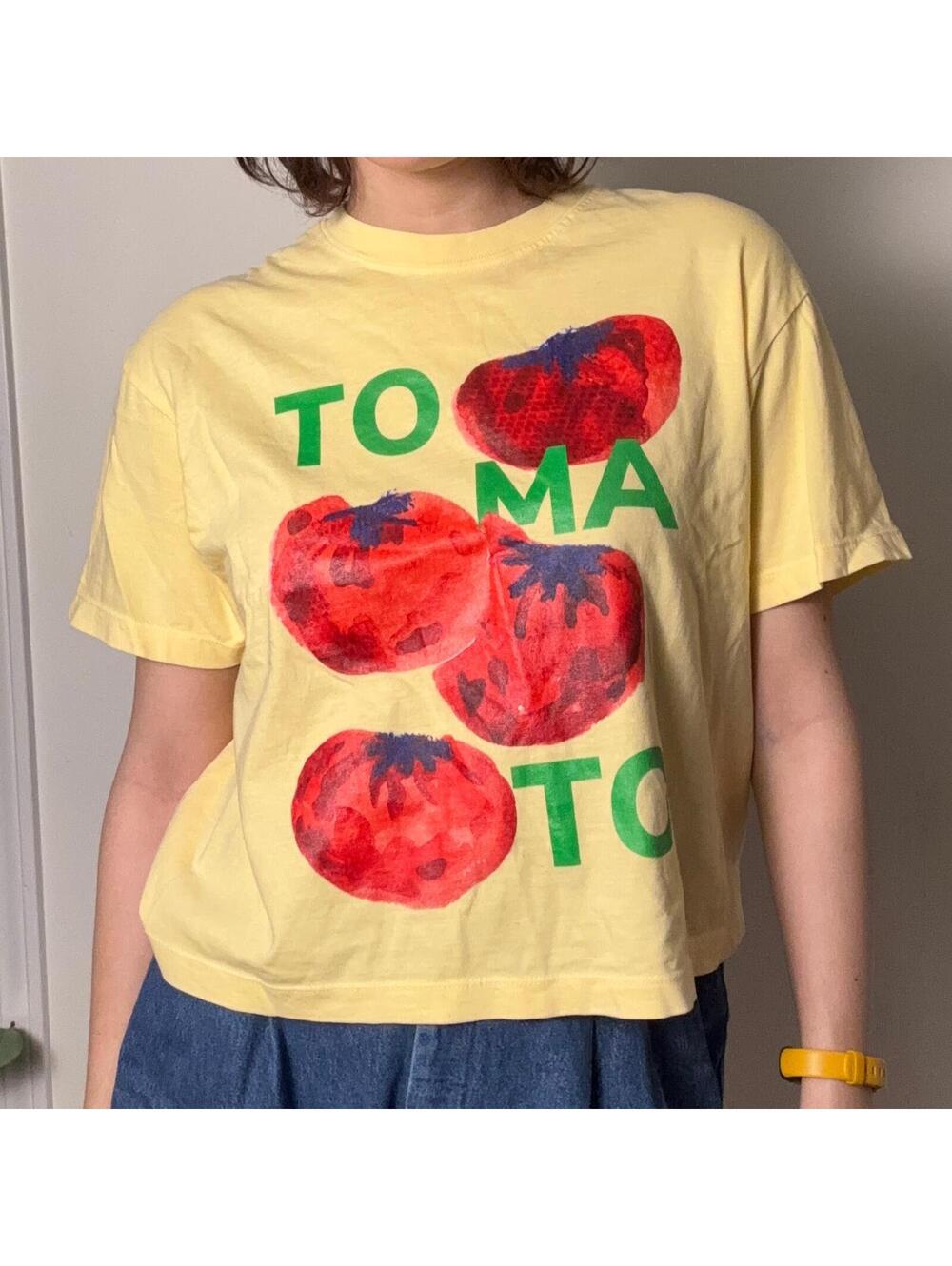 Cute Tomato Graphic Tee M - Picture 2 of 5